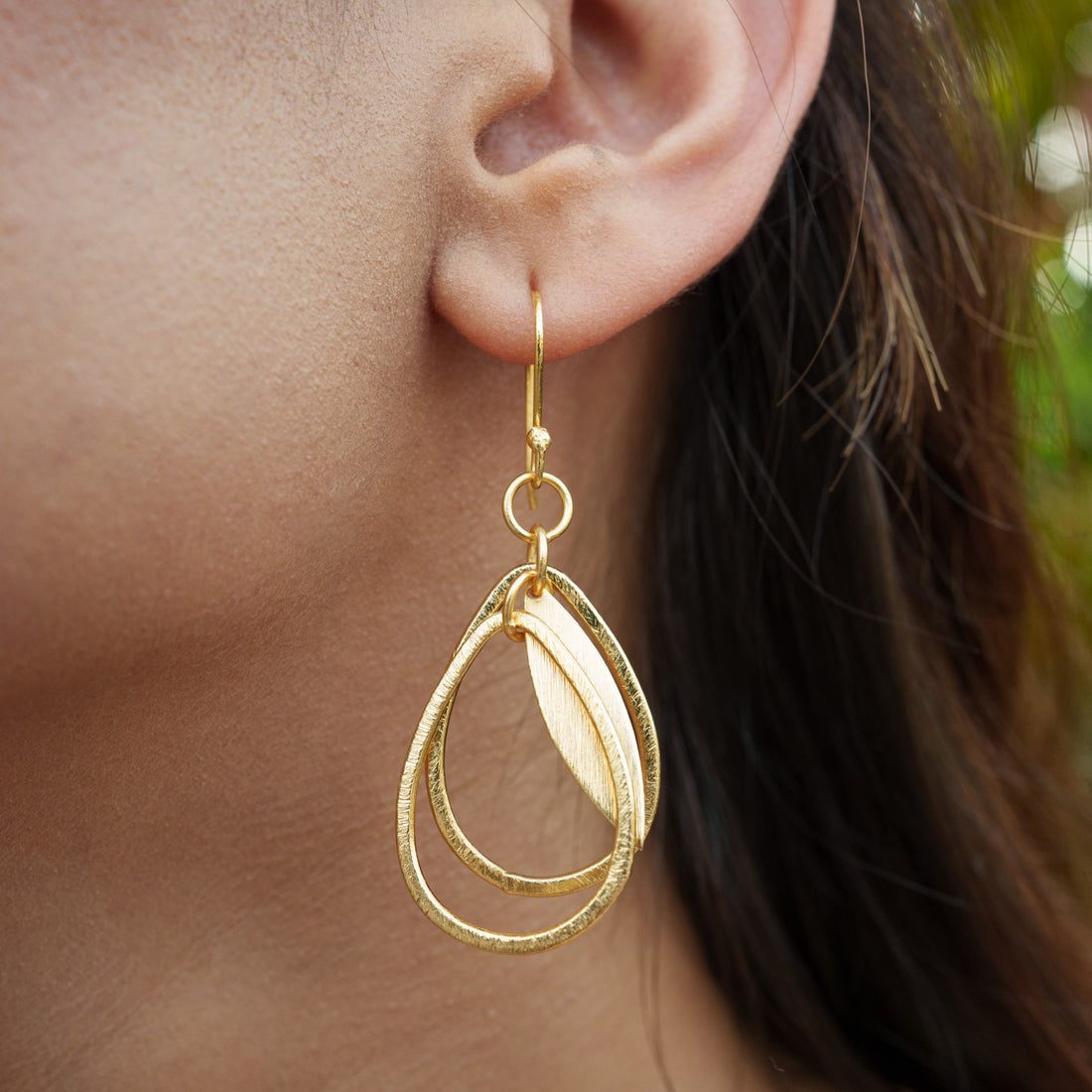 LEAF EARRINGS