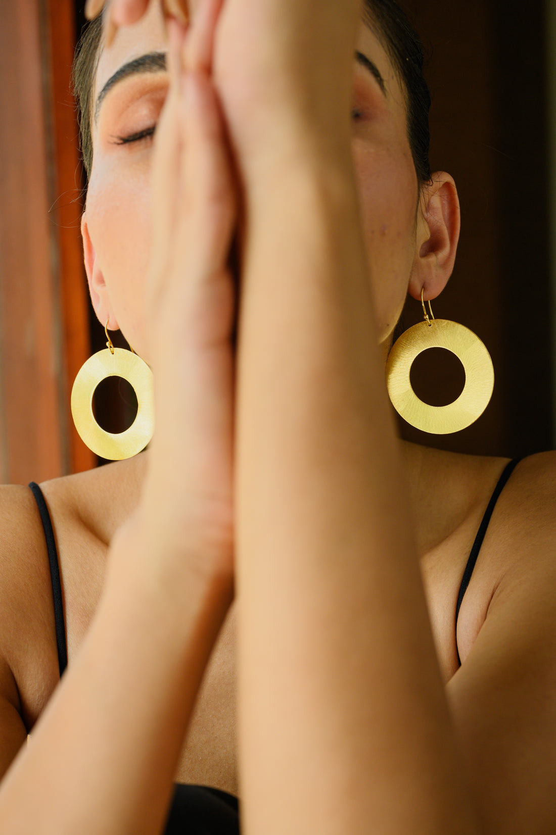 CIRCLE EARRINGS