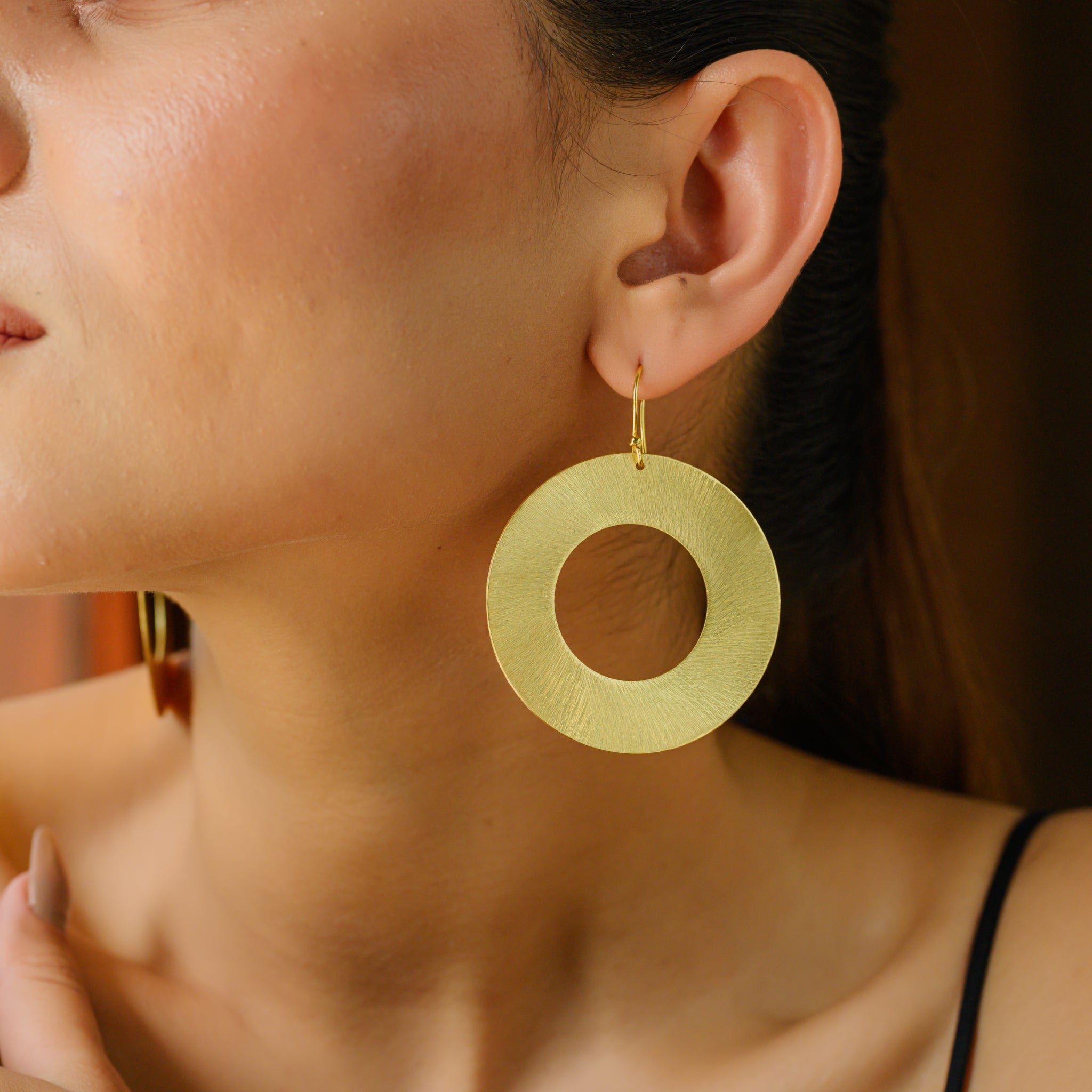 CIRCLE EARRINGS