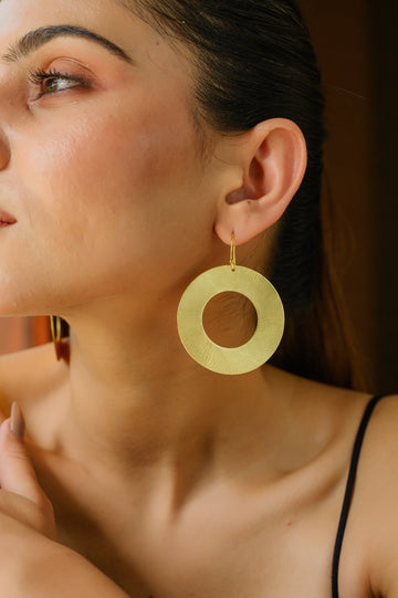 CIRCLE EARRINGS