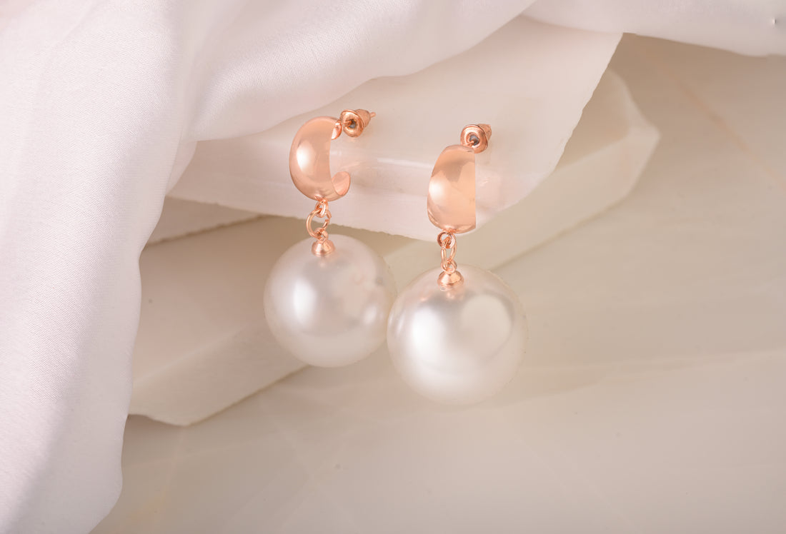 LUXURY PEARL EARRING